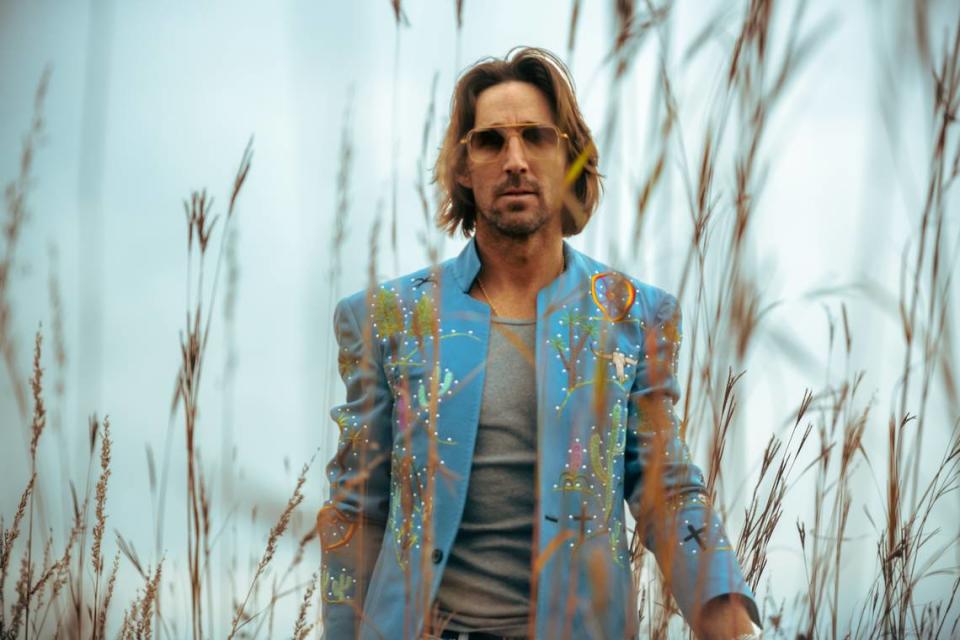 Academy of Country Music Award-winning artist Jake Owen will take the stage at Charlotte Motor Speedway on Saturday, May 27, after Coca-Cola 600 qualifying.