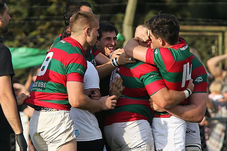 La camiseta verdirroja de la Academia había debutado con un mal resultado en la versión 134 del clásico de San Isidro, pero CASI volvió a recurrir a ella y esta vez terminó festejando.