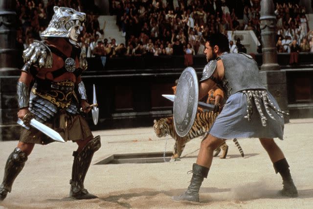 <p>United Archives GmbH / Alamy</p> 'Gladiator'.