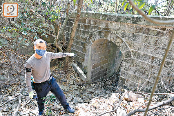赤柱獅子坑：侯先生批評政府一向不重視保育工作。