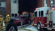 Car fire scorches Regina apartment building