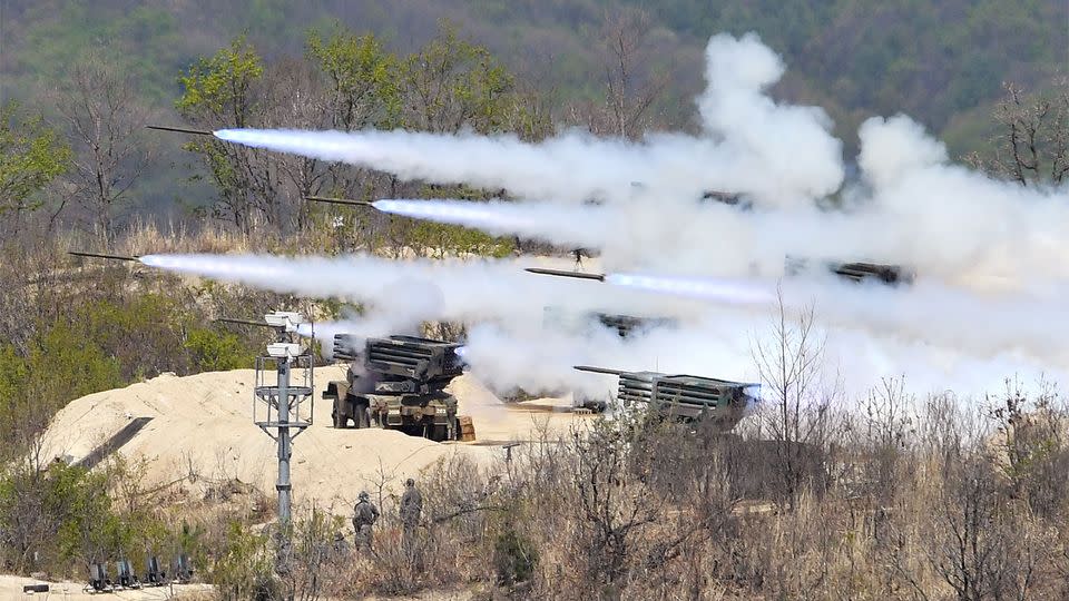 The US and South Korea have held joint military tests in response to the huge North Korean drills. Photo: Kyodo