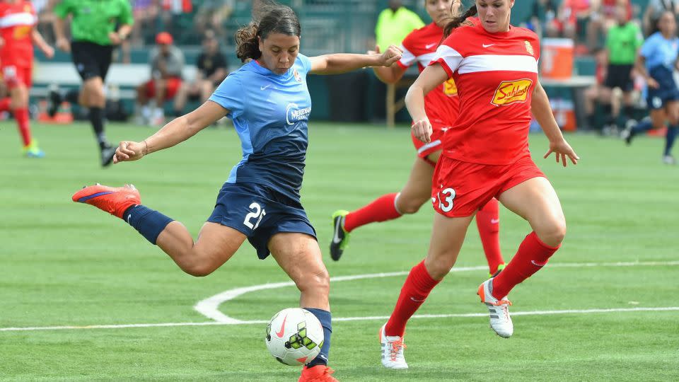 Kerr shoots against the Western New York Flash during the first half of a game at Sahlen's Stadium on July 19, 2015, in Rochester, New York. - Rich Barnes/Getty Images