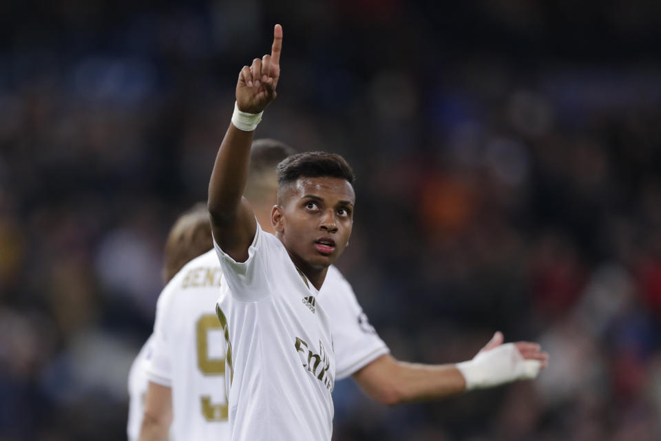 El delantero brasileño Rodrygo tras anotar el sexto gol del Real Madrid en el partido ante Galatasaray por la Liga de Campeones, el miércoles 6 de noviembr de 2019. (AP Foto/Manu Fernández)