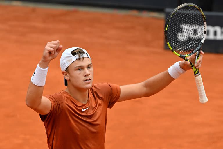 El danés Holger Rune es uno de los tenistas más destacados de la temporada 2023 y recientemente fue finalista en el Masters 1000 de Roma