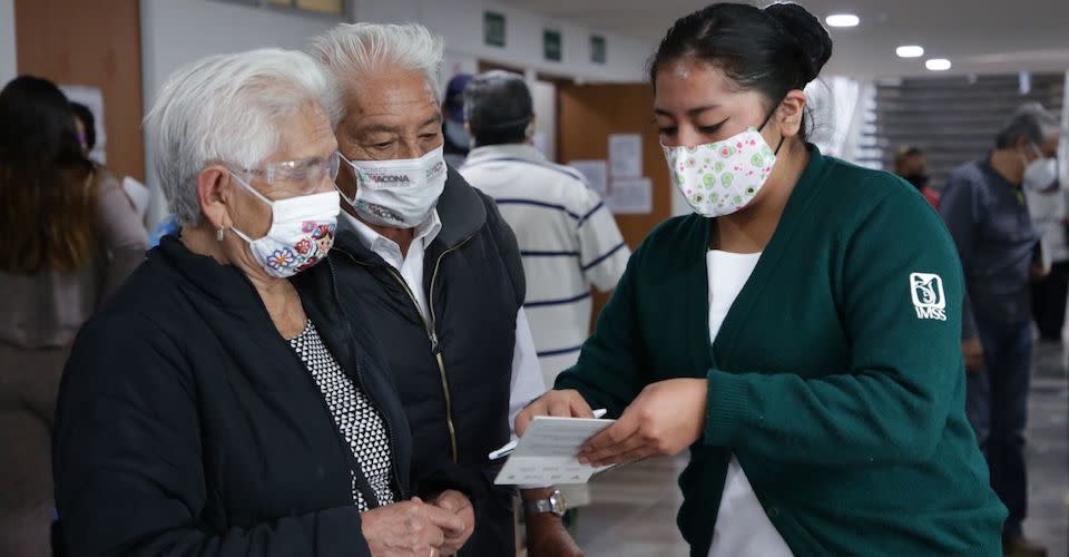 Llama IMSS a derechohabientes a que acudan a sus consultas y servicios médicos que se están recuperando tras disminución de casos de COVID-19.