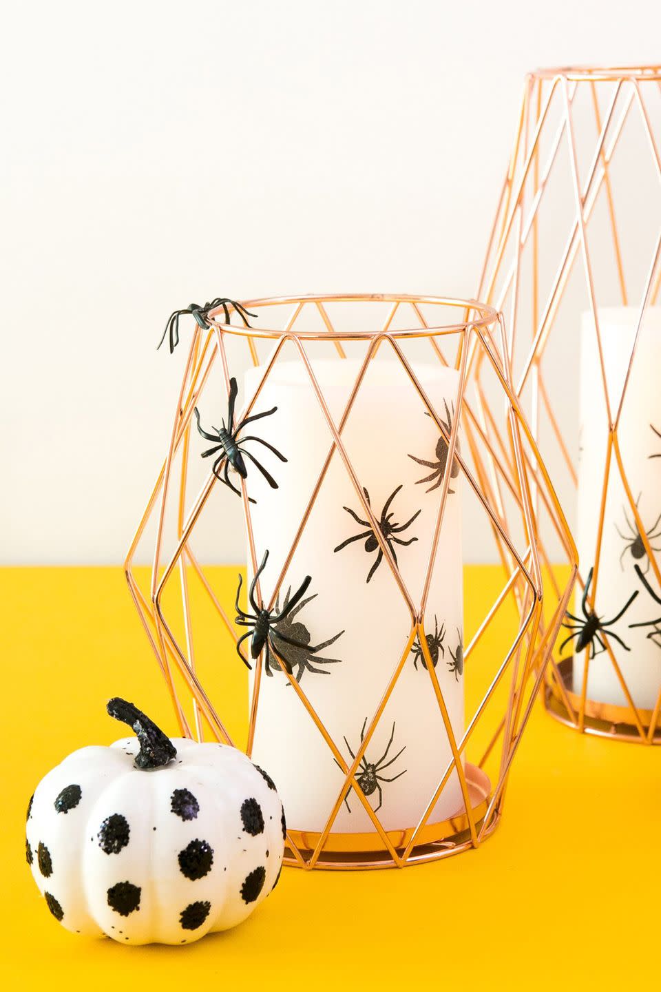 DIY Modern Halloween Candle Decor