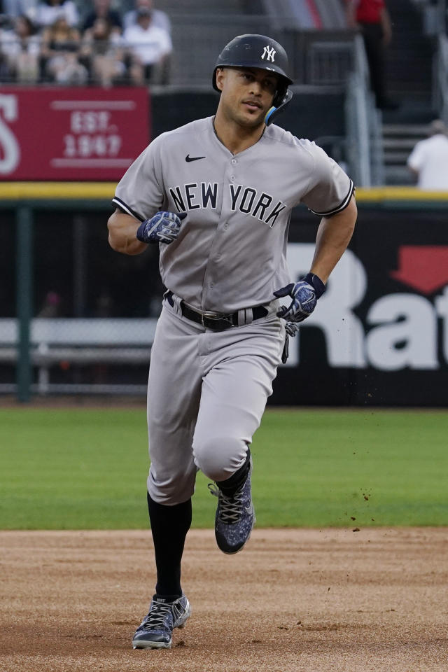 Stanton homers twice as Yankees beat White Sox 15-7