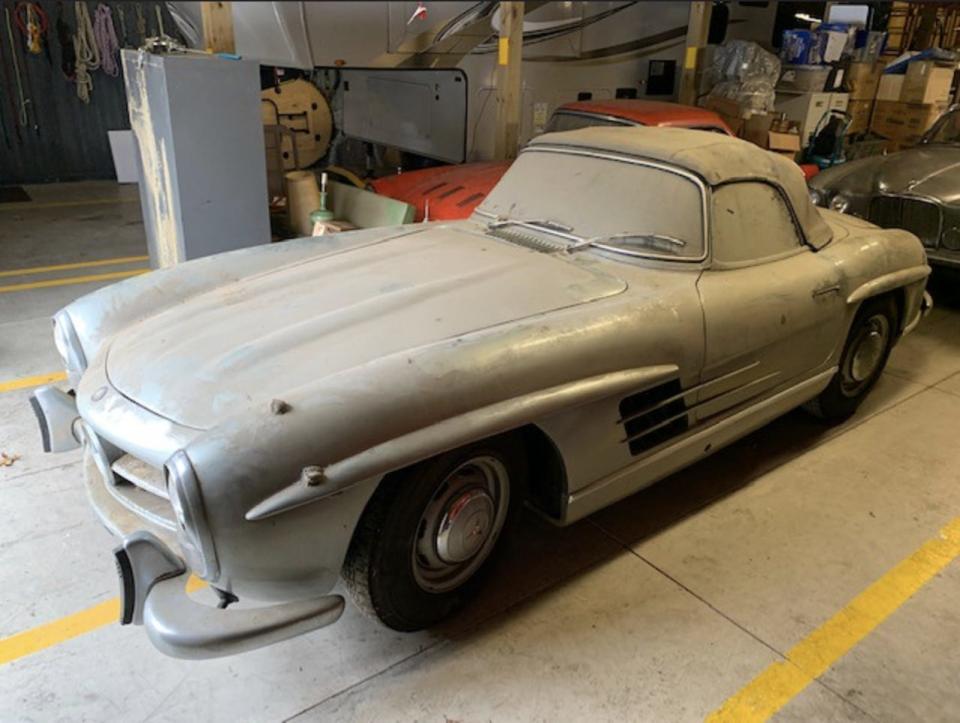 Mercedes 300SL Roadster barn find