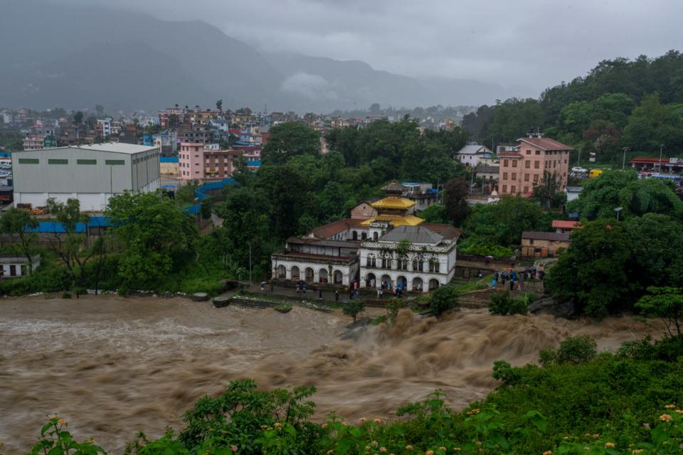 2024年7月6日，尼泊爾加德滿都降下豪雨，巴格馬蒂河（Bagmati River）氾濫。美聯社