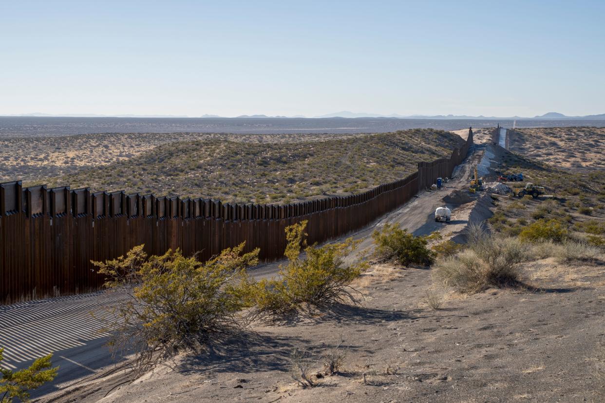 This month, Democratic and Republican congressional leaders alike were given assurances that President Donald Trump&rsquo;s demands for American taxpayer money to build his border wall would be postponed until the next congressional session. (Photo: PAUL RATJE via Getty Images)