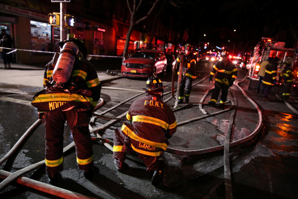 Apartment building fire in Bronx, N.Y., is deadliest in decades