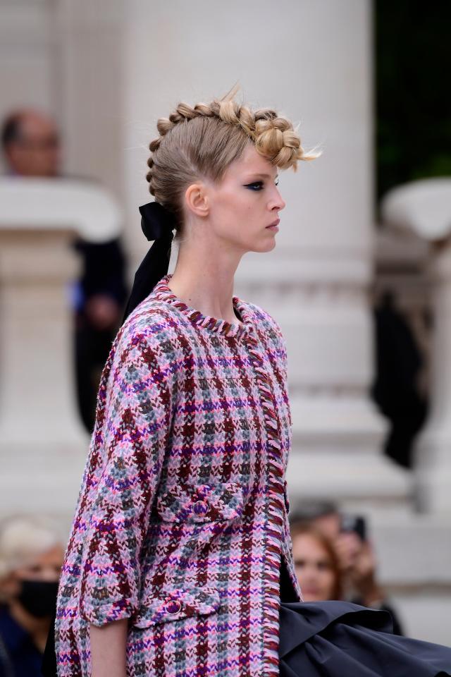 The Best Looks From Chanel Fall/Winter 2020 Collection