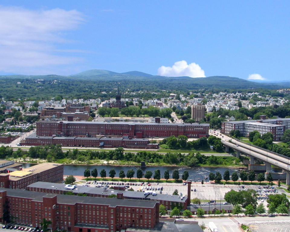 View of the Amoskeag Manufacturing factories in Manchester, New Hampshire.