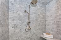 <p>The shower. (Photo: <a href="http://bit.ly/1UCMKf2" rel="nofollow noopener" target="_blank" data-ylk="slk:Sotheby’s International Realty via Catherine Marcus;elm:context_link;itc:0;sec:content-canvas" class="link ">Sotheby’s International Realty via Catherine Marcus</a>, shot by Mark Lee)</p>