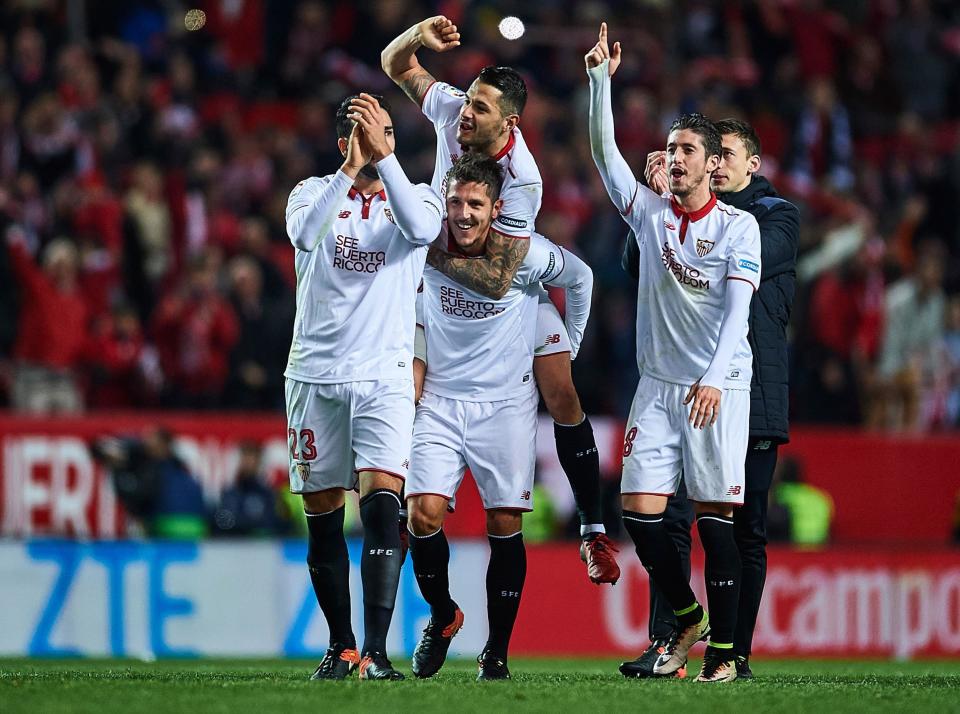 Sevilla beat Real Madrid last month to end their unbeaten streak (Getty)