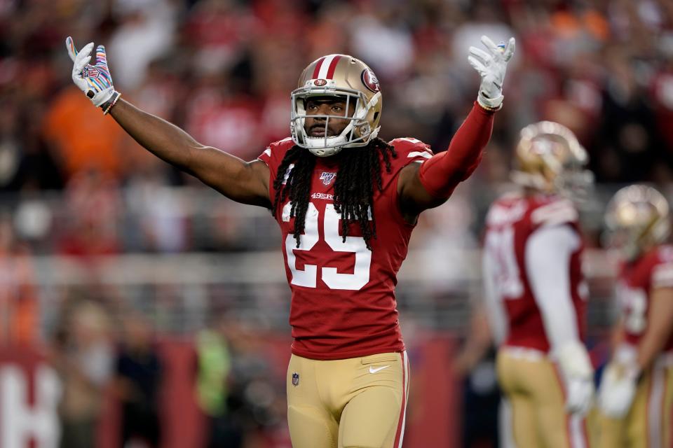 San Francisco 49ers cornerback Richard Sherman (25) encourages the crowd before a play against the Cleveland Browns in the second quarter at Levi's Stadium.