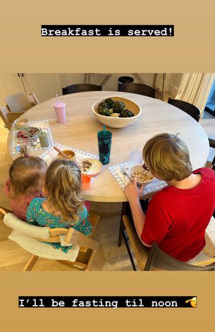 <p>Chris Pratt/Instagram</p> Eloise, Lyla and Jack eat breakfast