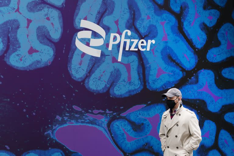 La sede de Pfizer en Nueva York. El panel asesor descartó la necesidad de una tercera dosis de la vacuna contra el Covid, excepto para mayores de 65 años y personas en riesgo