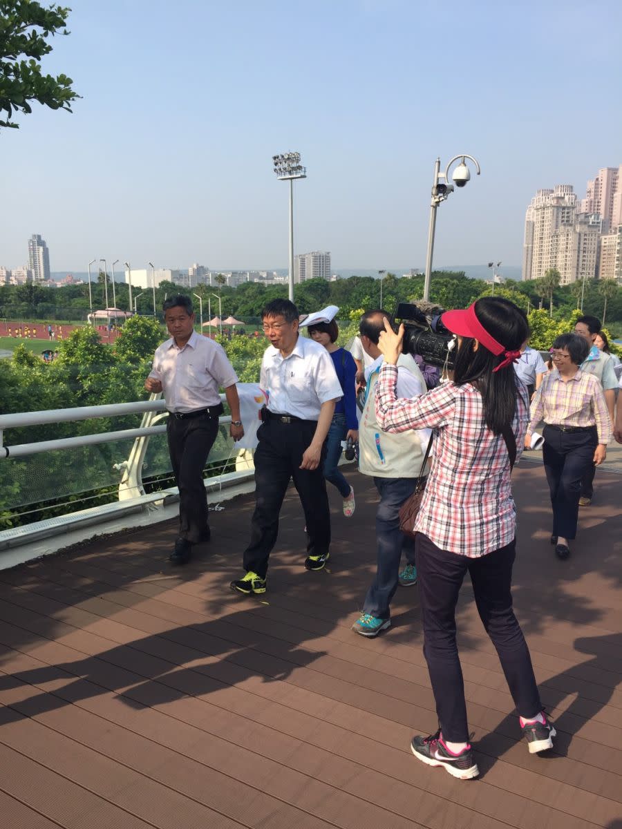 台北市長柯文哲視察新竹縣場地。圖/台北市體育提供