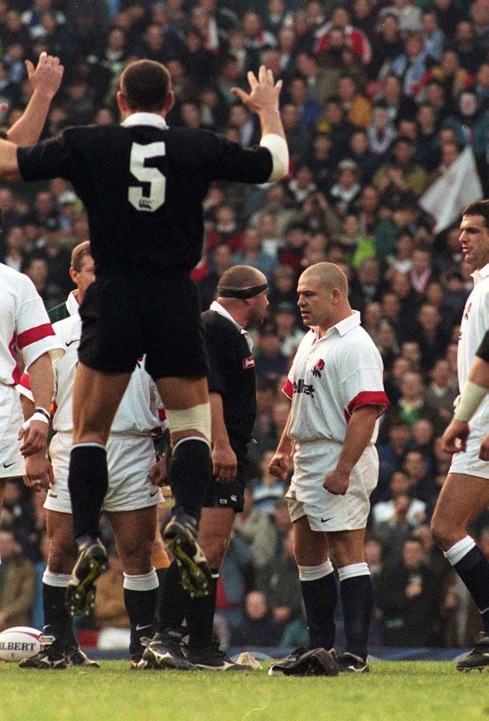 Richard Cockerill confronts New Zealand hooker during the Haka in 1997 (John Giles/PA) (PA Archive)