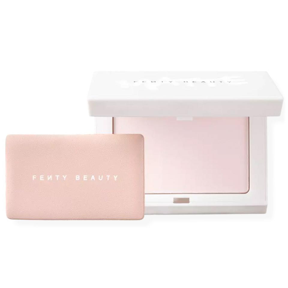 <p><a href="https://go.redirectingat.com?id=74968X1596630&url=https%3A%2F%2Fwww.sephora.com%2Fproduct%2Finvisimatte-blotting-powder-P39784685&sref=https%3A%2F%2F" rel="nofollow noopener" target="_blank" data-ylk="slk:Shop Now;elm:context_link;itc:0;sec:content-canvas" class="link ">Shop Now</a></p><p>Invisimatte Instant Setting + Blotting Powder</p><p>sephora.com</p><p>$26.00</p>