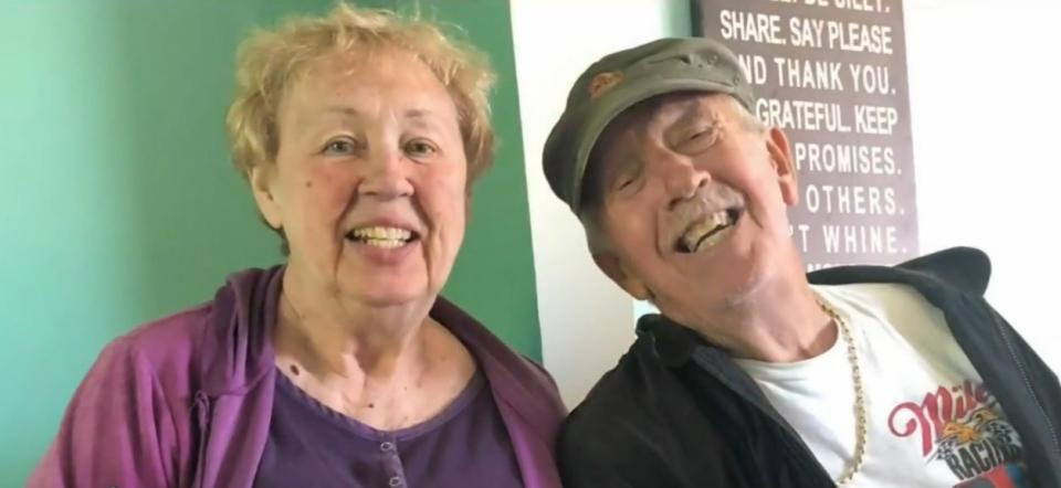 <p>Leslie and Patricia McWaters, married for 47 years, died of Covid-19 on the same day</p> (Screengrab/Local4TV)