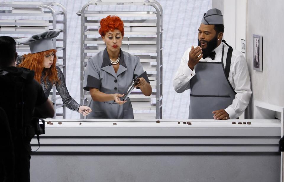 Natasha Lyonne, Tracee Ellis Ross and Anthony Anderson pay tribute to "I Love Lucy" at the Emmys.