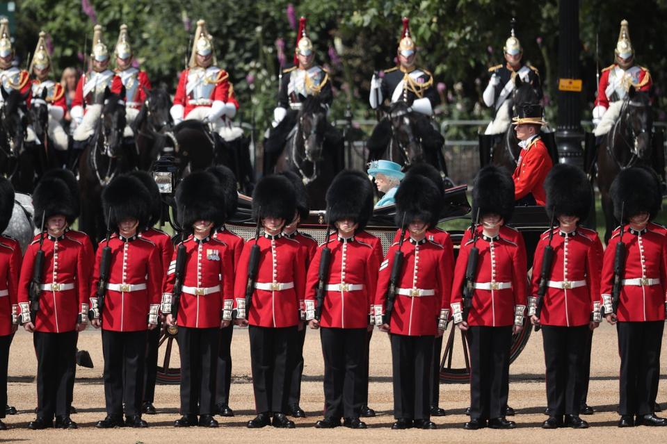 <p>Another photo of the guards.</p>