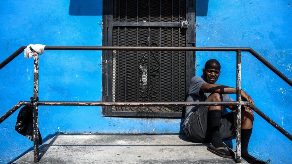 Afroamericano en una calle de Miami.