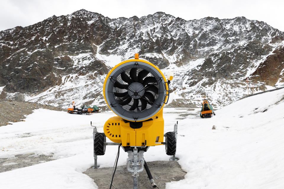 Eine Schneekanone nahe dem Skigebiet Sölden, Österreich (Foto: REUTERS/Lisa Leutner)