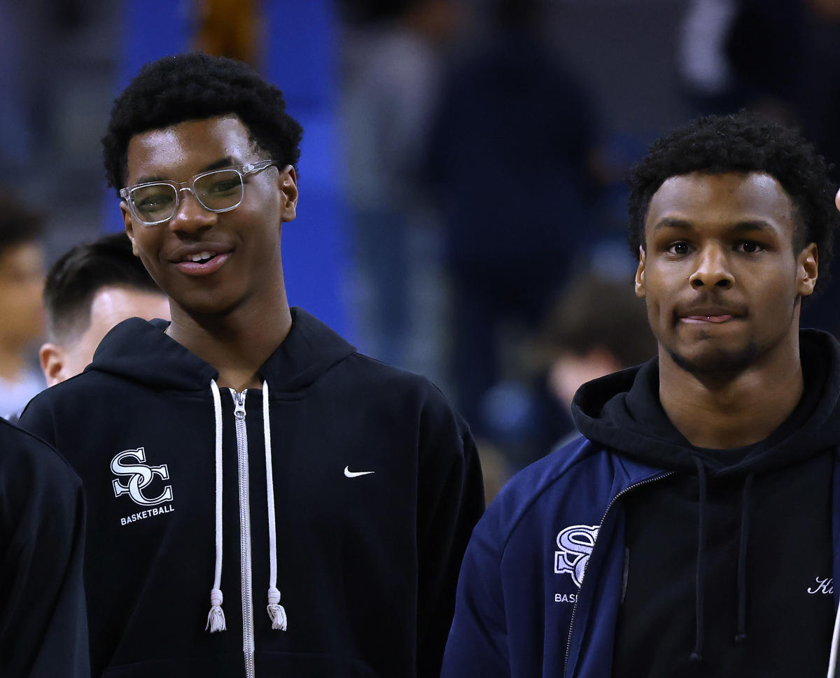 Bryce James, LeBron James' youngest son, makes junior season debut as Sierra Canyon remains undefeated