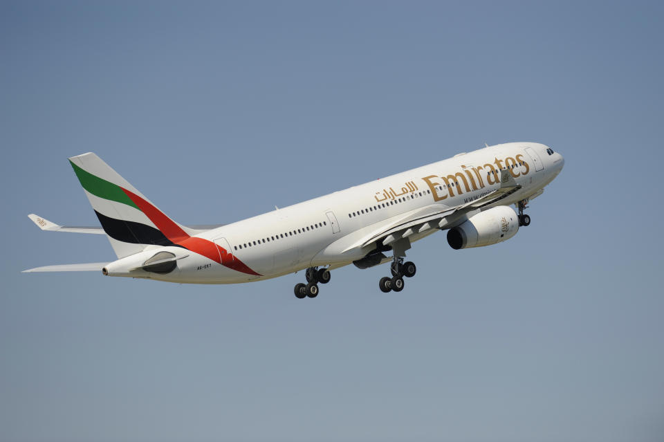 <p>Bei Emirates kann man nur Langstreckenflüge buchen. Die sind aber auch komfortabel, denn der Sitzabstand in der Economy-Klasse allein beträgt zwischen 81 und 84 Zentimetern, während dem Reisenden in der ersten Klasse sogar zwischen 99 und 122 Zentimetern zur Verfügung stehen. </p>
