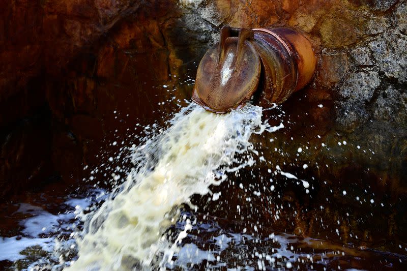 Slovak river turns orange from contamination