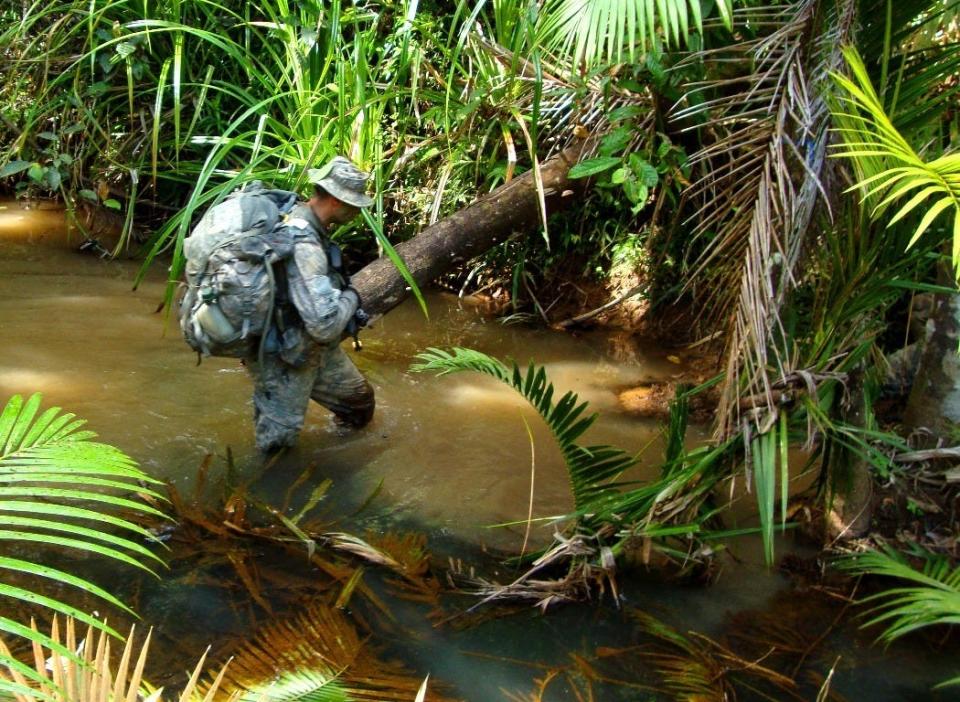 Army soldier Australia jungle training