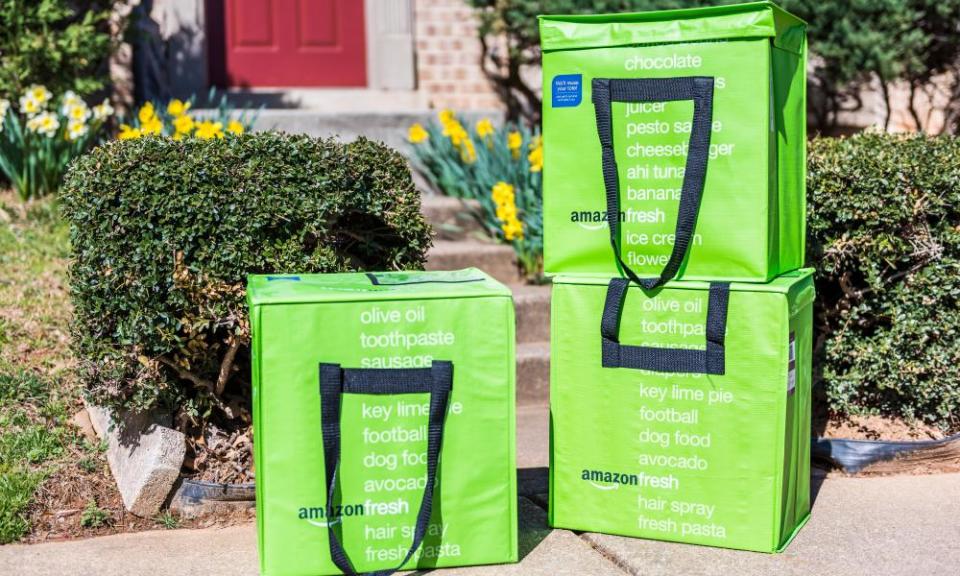 Amazon Fresh insulated grocery delivery bags in the US.