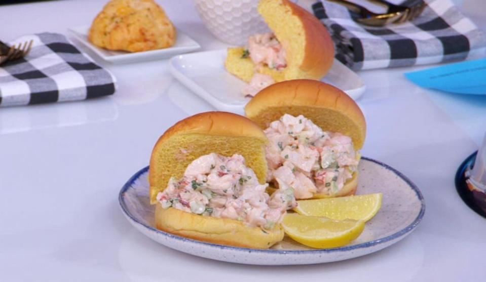 PHOTO: Lobster rolls made with ingredients from Red Lobster's ultimate family feast. (ABC News)