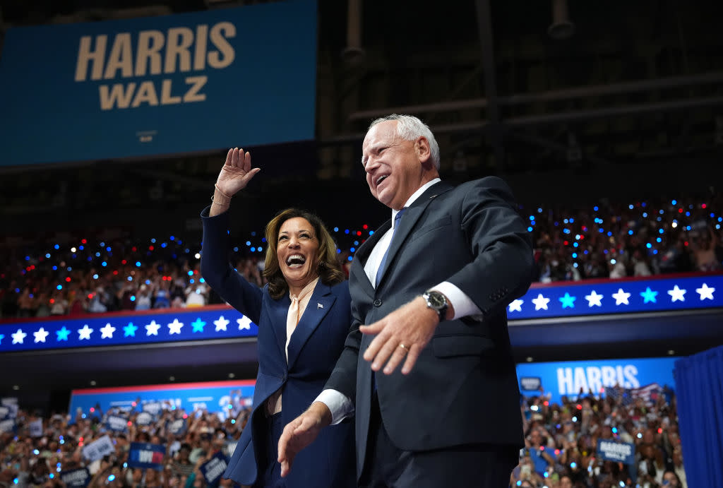 Kamala Harris campaigns with running mate Tim Walz in Philadelphia ‘It