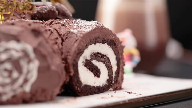 Milo Dinosaur Yule Log Cake cut end