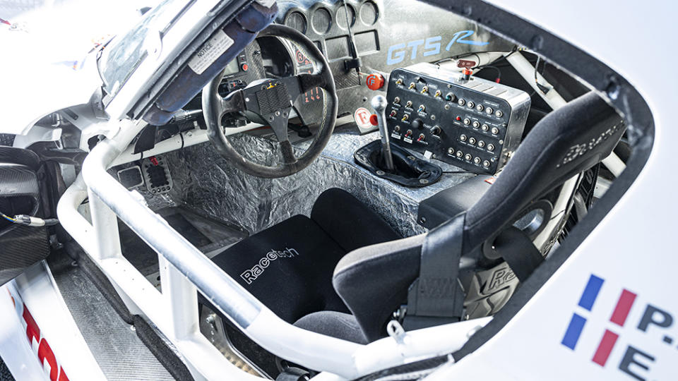 Inside the 1996 Chrysler Viper GTS-R