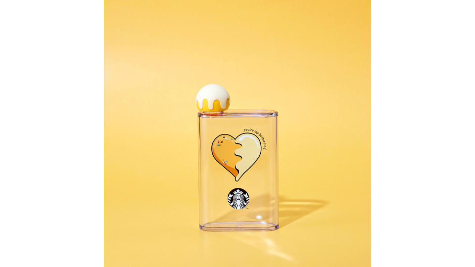 Starbucks Dripping Heart Water Bottle 14oz. (Photo: Shopee SG)