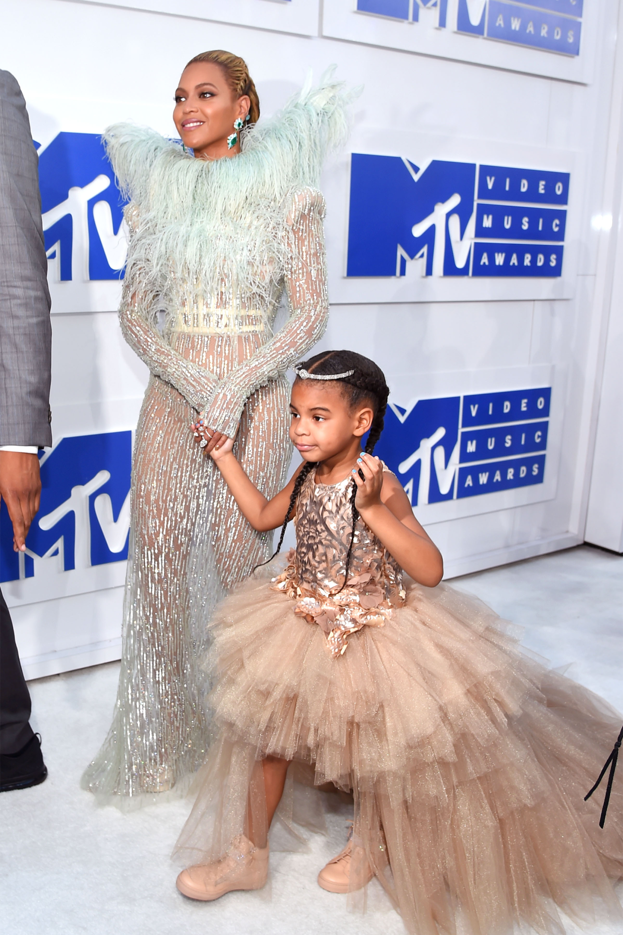 2016 MTV Video Music Awards Blue Ivy and Beyonce