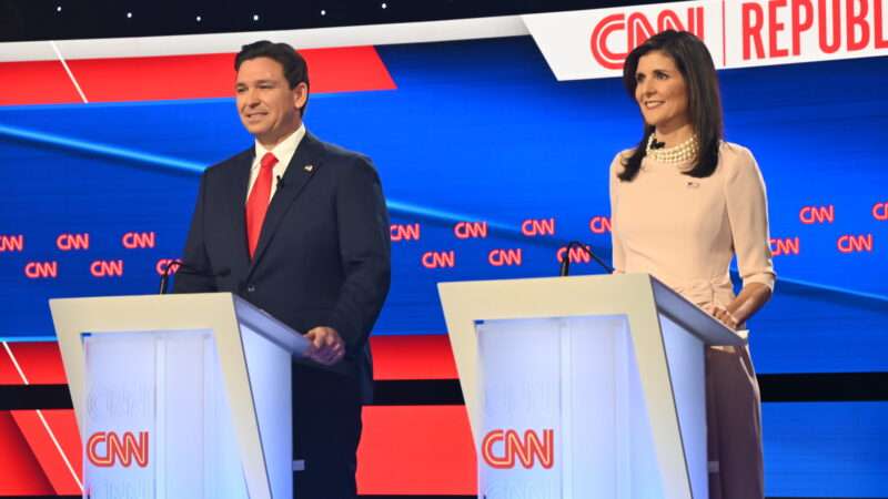 DeSantis and Haley next to each other on the debate stage