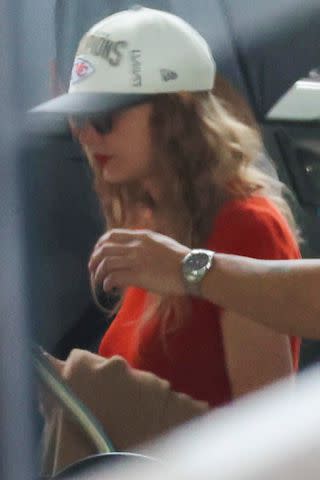 <p>Media-Mode / SplashNews.com</p> Swift was pictured leaving Melbourne, Australia, after her tour stop on Sunday