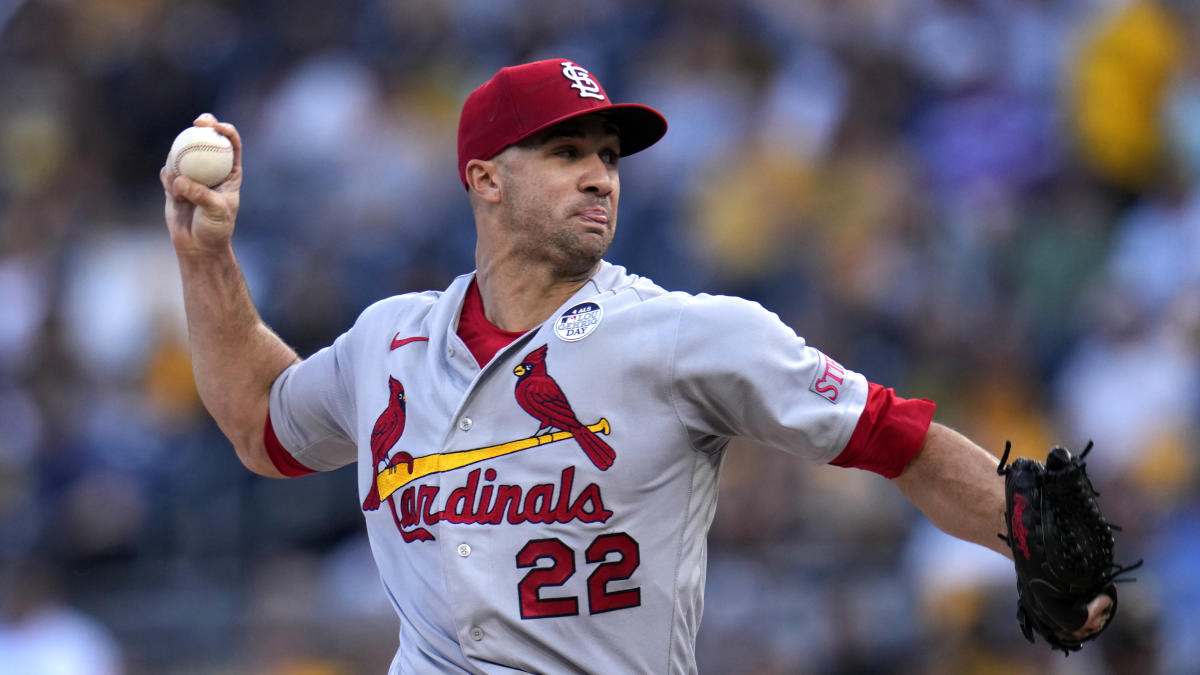 High school teammates Lucas Giolito, Jack Flaherty face off