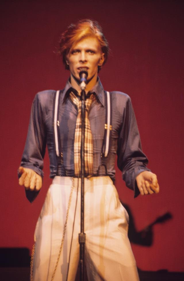 The 20 Best David Bowie Outfits, Ranked