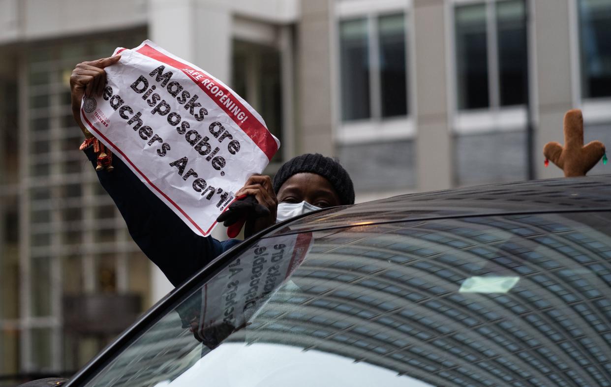 Teachers and supporters participate in a car caravan to demand a safe and equitable return to in-person learning in Chicago on Dec. 12, 2020.  (Photo: NurPhoto via Getty Images)