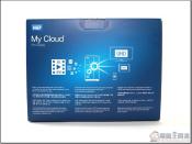 這次為大家介紹的是 WD My Cloud Pro PR2100 開箱 與使用心得，現在這個年代不管是個人、家庭、企業，幾乎人人都重視資料備份與資訊安全，可能你個人或公司幾年的重要資料只要倒楣遇到硬碟故障就馬上魂歸離恨天，叫天天不應、叫地地不靈。雖說有 Dropbox、OneDrive這類的雲端空間可用，但通常容量都只有幾GB，對於保存動輒幾TB的重要資料來說其實是杯水車薪。幸好拜科技進步之賜，NAS （Network Attached Storage）這類網路連接儲存裝置越來越普及，容量也越來越大，但通常這些 NAS 都有相同的問題就是「設定複雜」，如果是不太懂電腦與網路的人可能也會在一開始的硬碟安裝、磁區分配與網路設定上卡關。今天要介紹的 WD 這台 My Cloud Pro PR2100 就是一台接近無腦、買來就已經幫你把硬碟裝好、 RAID 做好，只要輸入帳密後連線就能用的超簡易 NAS 裝置。