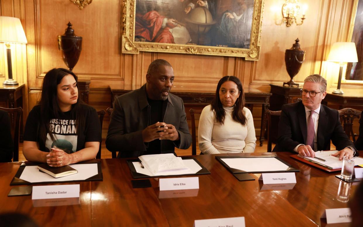 From right to left: Sir Keir Starmer, Yemi Hughes, Idris Elba, and Tanisha Dadar attend a knife crime summit at 10 Downing Street