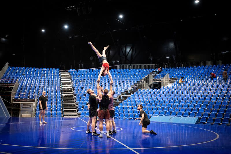 Show del Cirque du Soleil homenajea a Messi en Buenos Aires